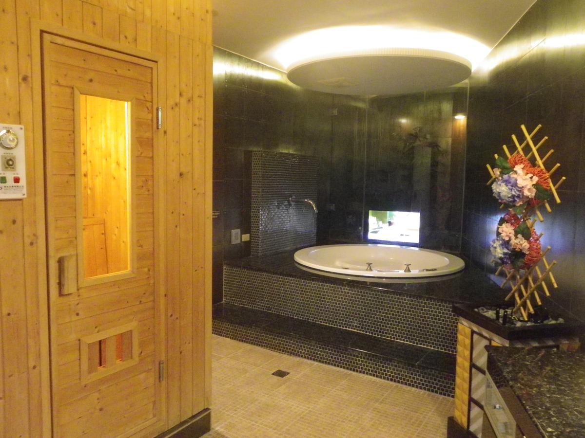 Sunflower Motel Hsinchu City Exterior photo